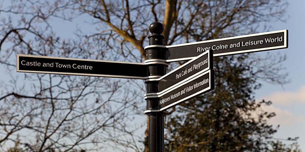 Gallant Richardson - Colchester Area Guide - Signpost